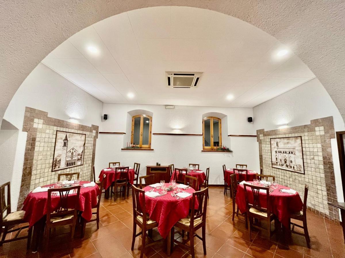Hotel La Torretta Assisi Eksteriør billede